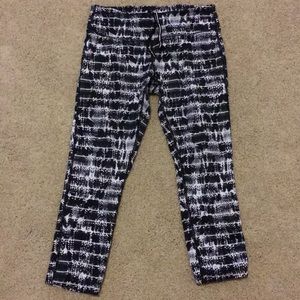 Nike Dri-Fit Black White Snake Print Tights M